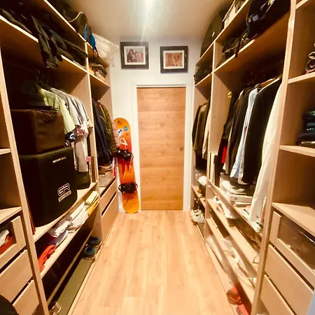 Exceptionnelle A Avec Piscine Et Parking Privee Бейонн