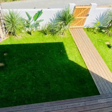 Exceptionnelle A Avec Piscine Et Parking Privee Nyaraló *