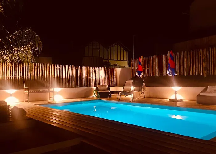 Exceptionnelle A Avec Piscine Et Parking Privee *