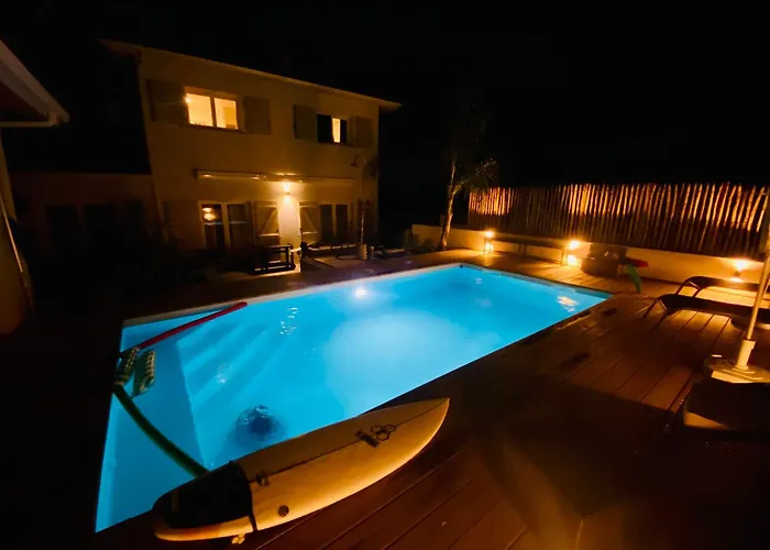 Exceptionnelle A Avec Piscine Et Parking Privee